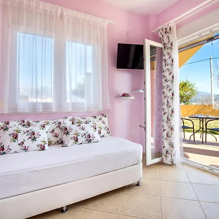 Angels View 公寓 *